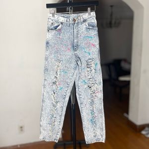 Denim high waisted stone washed ankle jeans